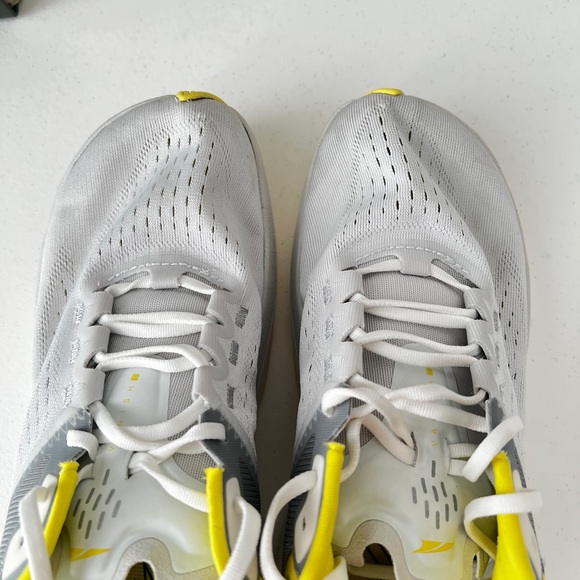 Altra Vanish Tempo - Picture 3 of 5